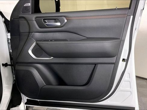 New 2026 Nissan Armada Platinum Reserve AWD/4WD image 24