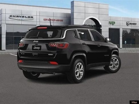 New 2024 Jeep Compass Latitude w/ Convenience Group image 7