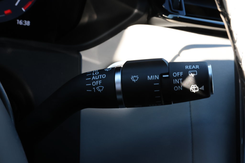 New 2026 Land Rover Range Rover Velar S AWD/4WD image 19