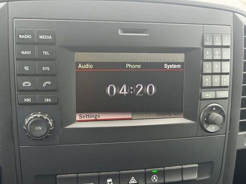 Used 2020 Mercedes-Benz Metris image 24