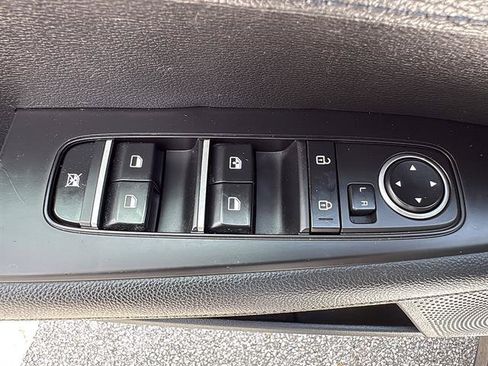 Used 2022 Kia Forte GT-Line w/ GT-Line Premium Package FWD image 34