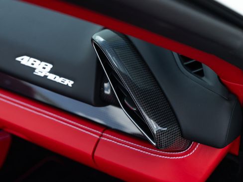 Used 2018 Ferrari 488 Spider RWD image 26