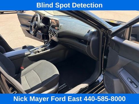 Used 2024 Nissan Sentra SV FWD image 19