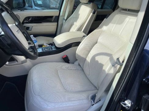 Used 2019 Land Rover Range Rover HSE AWD/4WD image 17