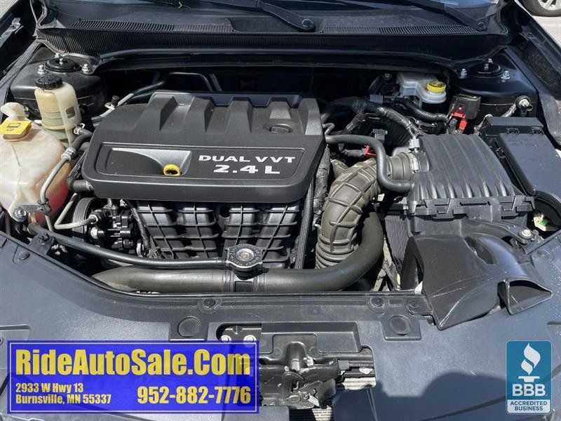 Used 2013 Chrysler 200 Touring FWD image 29