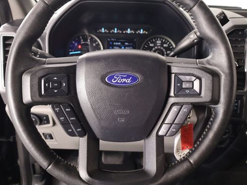Used 2019 Ford F150 XLT w/ Equipment Group 302A Luxury AWD/4WD image 3