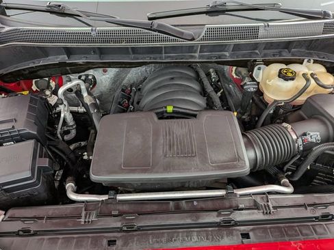 Used 2020 Chevrolet Silverado 1500 Custom w/ Custom Value Package AWD/4WD image 25