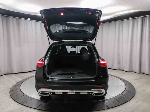 Certified 2025 Mercedes-Benz GLC 300 image 25