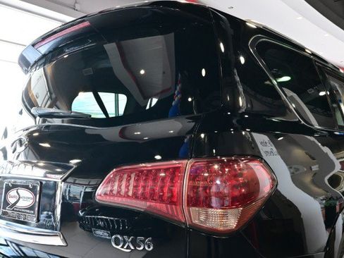 Used 2012 INFINITI QX56 4WD w/ Deluxe Touring Pkg image 11
