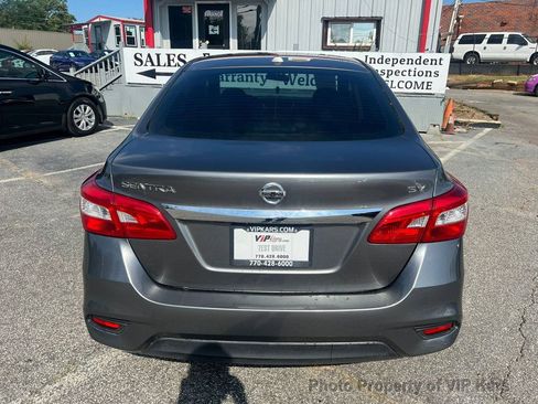 Used 2017 Nissan Sentra SV image 5