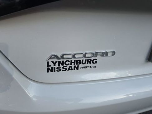 Used 2024 Honda Accord EX image 10