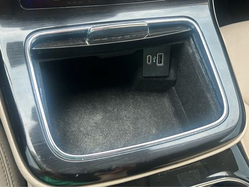 Used 2023 Lincoln Nautilus FWD image 37