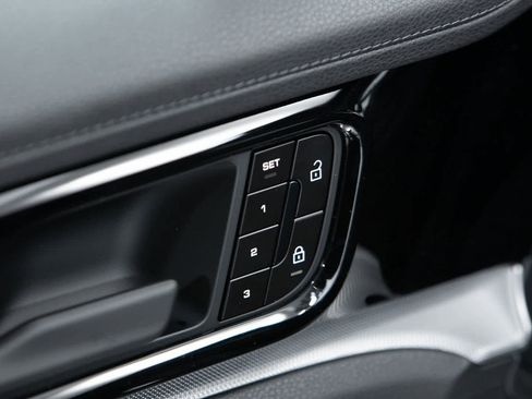 New 2026 Porsche Panamera image 19