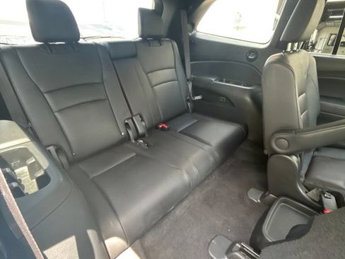 Used 2021 Honda Pilot Black Edition image 15
