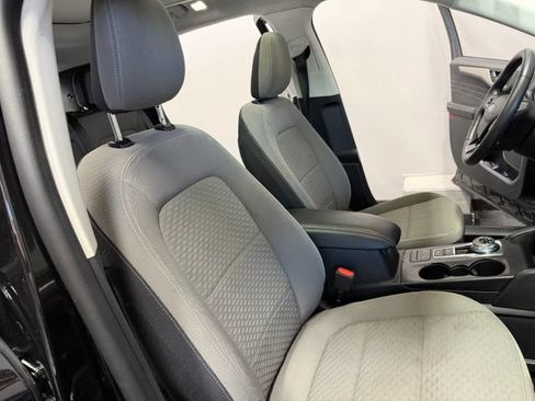 Used 2022 Ford Escape SE w/ SE Sport Appearance Package AWD/4WD image 25