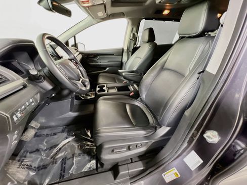 Used 2023 Honda Odyssey Touring image 21
