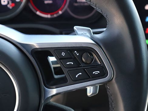 Certified 2023 Porsche Cayenne GTS AWD/4WD image 30