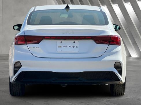 Used 2023 Kia Forte LXS image 5