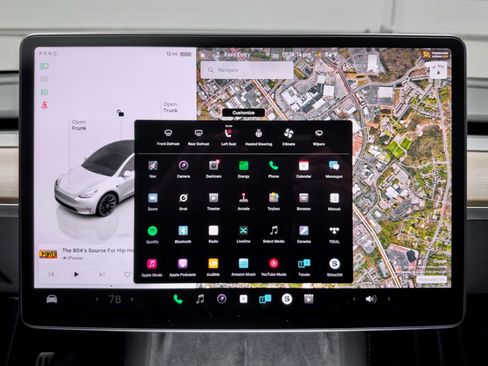 Used 2023 Tesla Model Y Long Range image 13