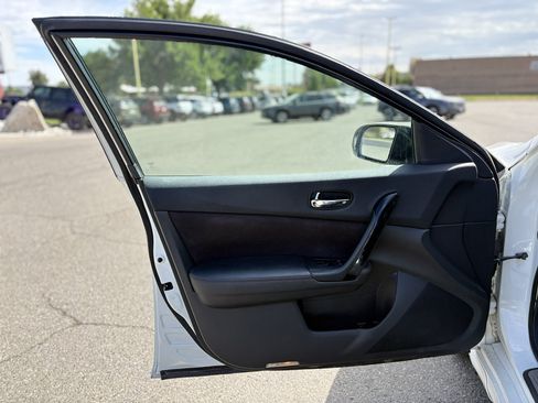 Used 2011 Nissan Maxima 3.5 S FWD image 23