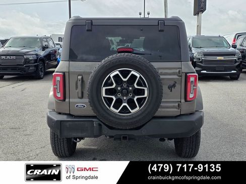 Used 2025 Ford Bronco Outer Banks AWD/4WD image 6