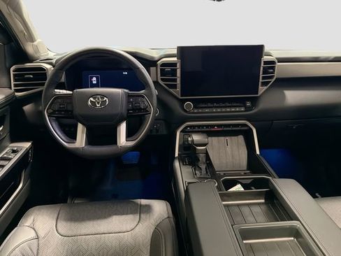 Used 2024 Toyota Tundra Limited AWD/4WD image 20