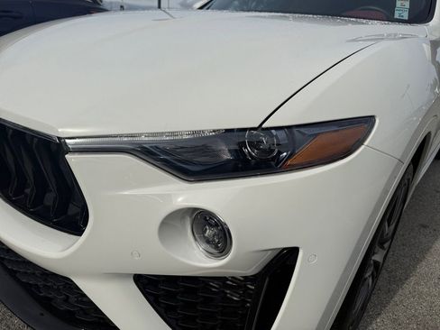Used 2022 Maserati Levante Modena image 33