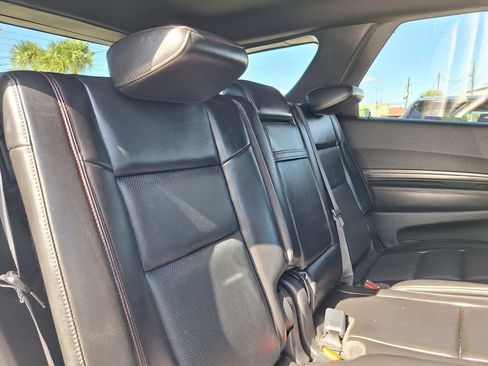 Used 2023 Dodge Durango GT image 32