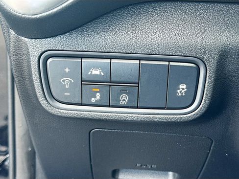 Used 2022 Kia Soul LX w/ Technology Package FWD image 10