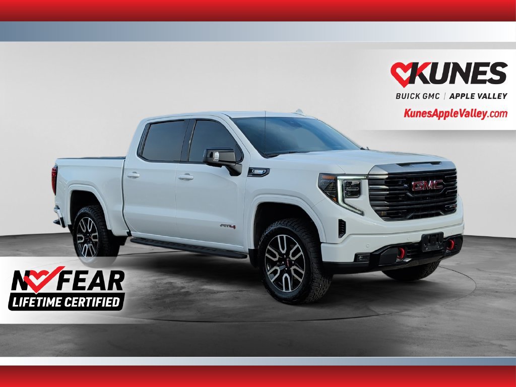 Used 2024 GMC Sierra 1500 AT4 w/ Technology Package AWD/4WD image 1