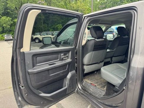 Used 2016 RAM 1500 Express w/ Popular Equipment Group AWD/4WD image 14