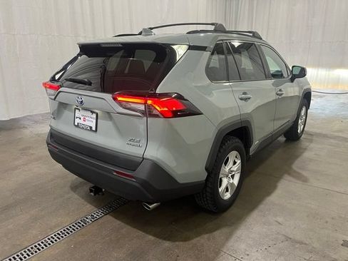 Certified 2021 Toyota RAV4 XLE AWD/4WD image 4