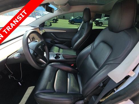 Used 2021 Tesla Model 3 Standard Range Plus RWD image 6
