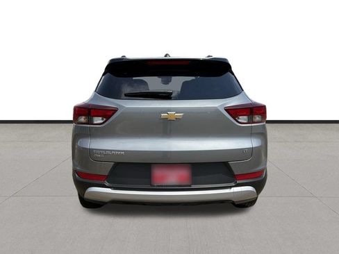 Used 2025 Chevrolet TrailBlazer LT AWD/4WD image 4
