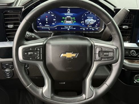 Used 2023 Chevrolet Silverado 1500 LT w/ Work Truck Package AWD/4WD image 12