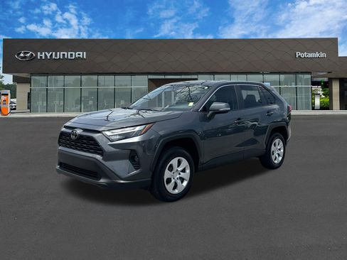 Used 2025 Toyota RAV4 LE FWD image 1