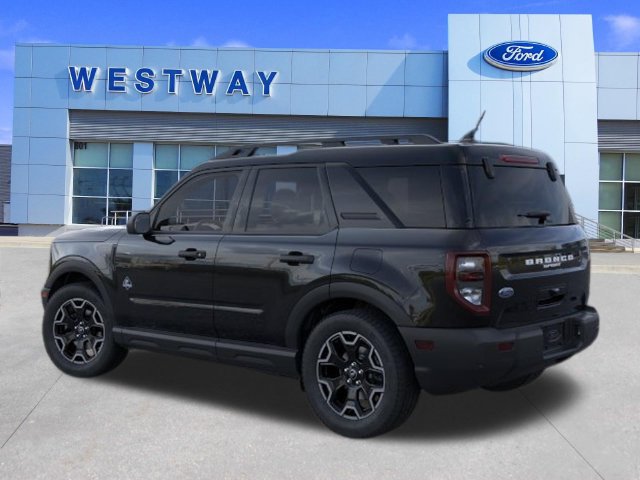 New 2026 Ford Bronco Sport Outer Banks AWD/4WD image 4