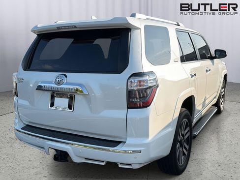 Used 2021 Toyota 4Runner Limited RWD image 10