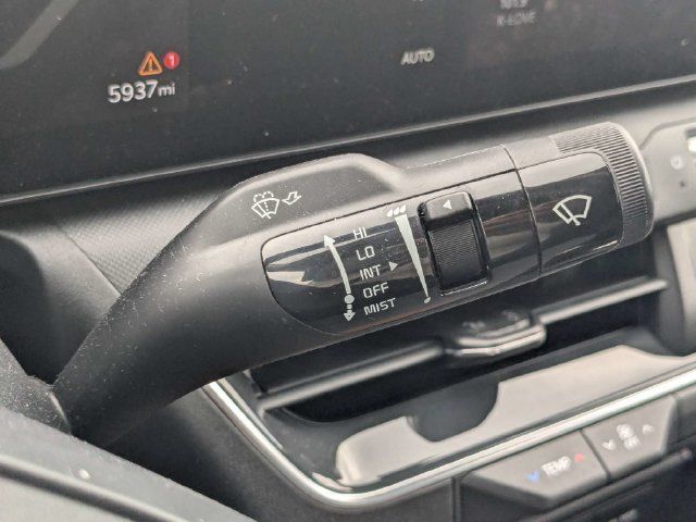 Used 2025 Kia K4 EX FWD image 28