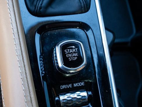 Used 2020 Volvo V90 T6 Inscription image 26