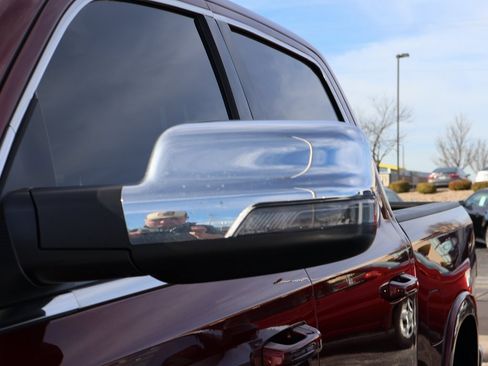 Used 2024 RAM 1500 Limited image 3