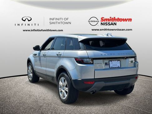 Used 2017 Land Rover Range Rover Evoque SE AWD/4WD image 5