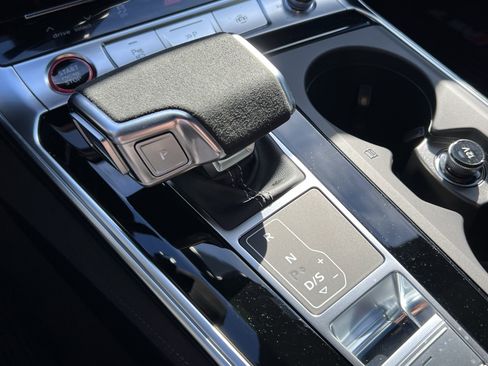 Certified 2024 Audi RS 7 Performance image 26