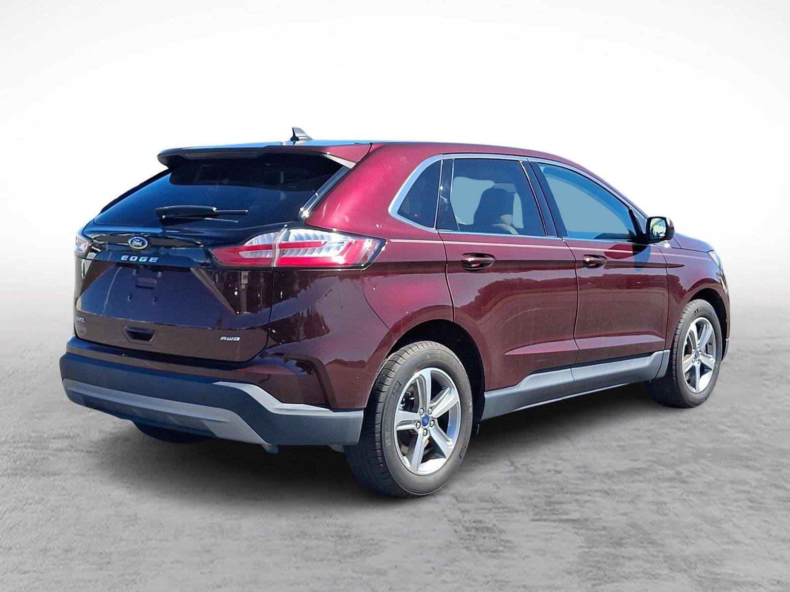 Used 2022 Ford Edge SEL w/ Convenience Package AWD/4WD image 6