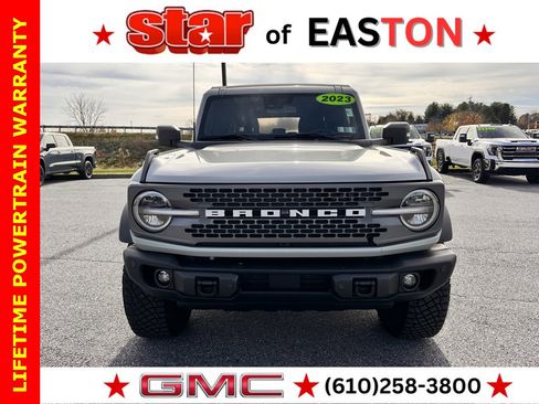 Used 2023 Ford Bronco Badlands image 4