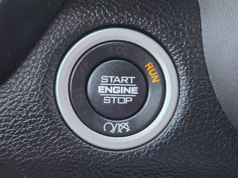 Certified 2024 RAM 2500 Big Horn AWD/4WD image 25