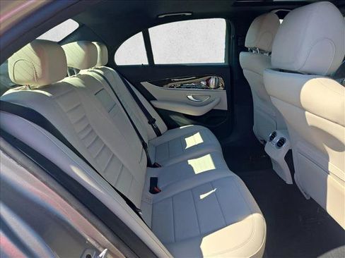 Used 2023 Mercedes-Benz E 450 4MATIC Sedan image 20