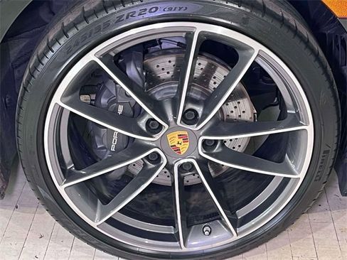 Used 2021 Porsche 911 Carrera image 14