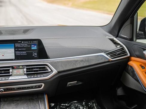 Used 2023 BMW X5 sDrive40i w/ M Sport Package RWD image 26
