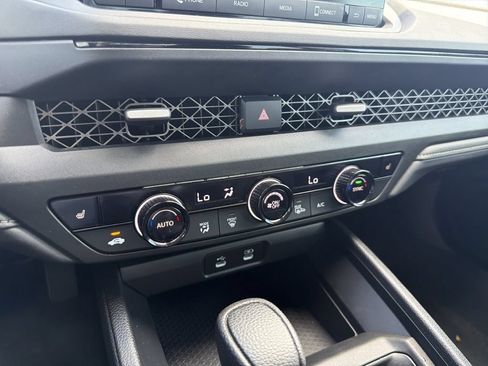 Used 2024 Honda Accord EX image 24